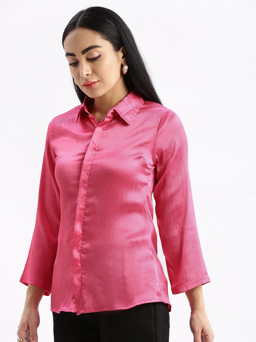 Women's Pink Standard Slim Fit Opaque Casual Shirt