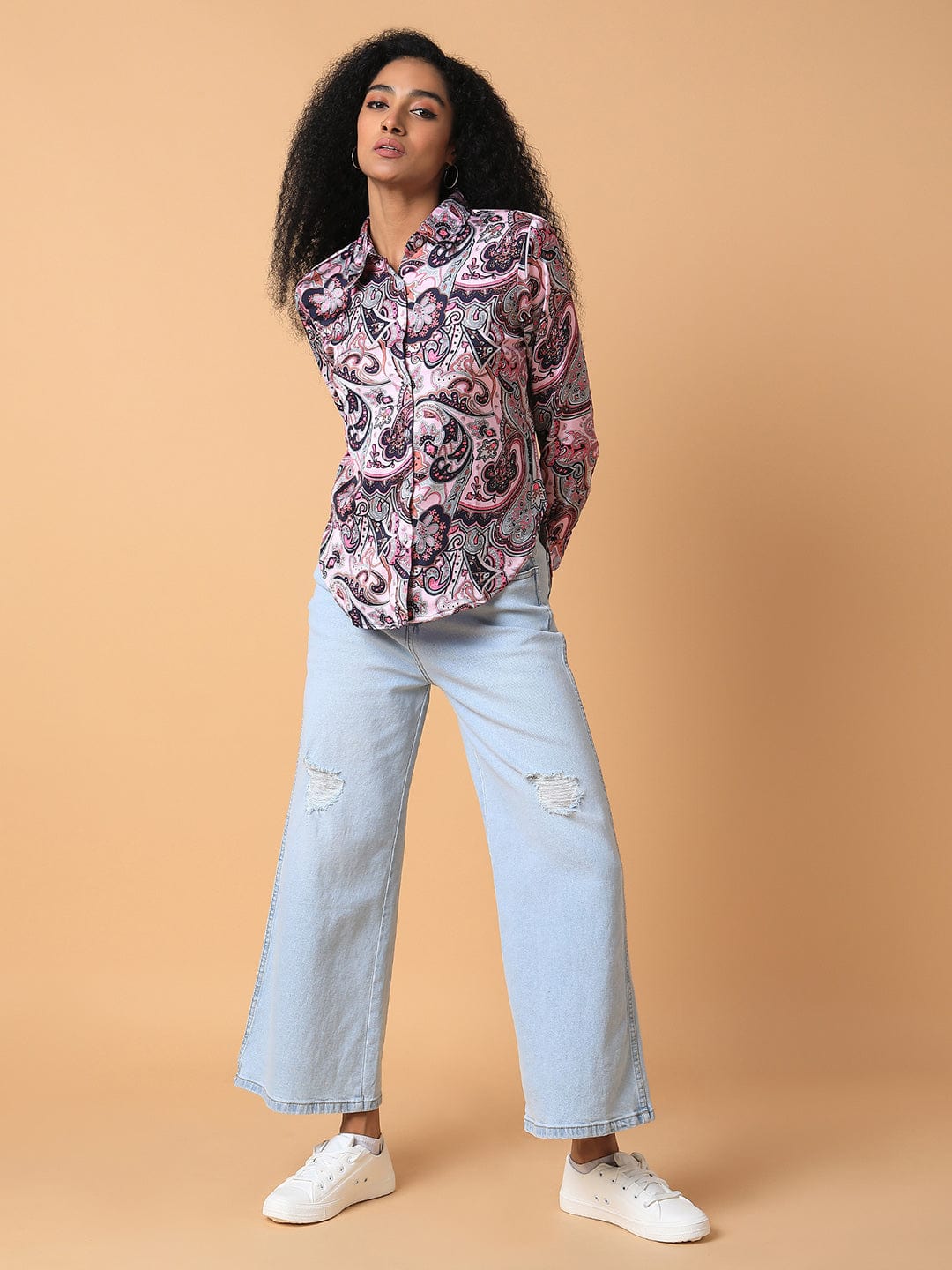 Women's Pink Standard Slim Fit Opaque Printed Casual Shirt