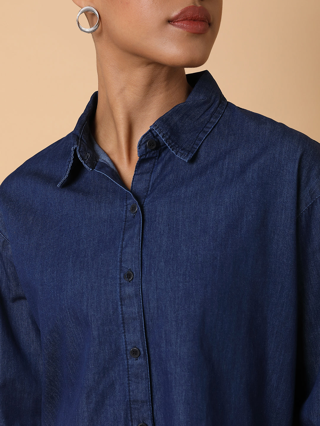 Women's Navy Blue Comfort Spread Collar Solid Cotton Slim Fit Casual Shirt